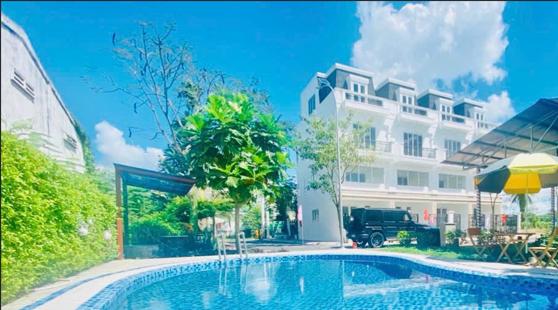 Đất MT chính chủ, gần Aeon Tân An, 800tr, shr công chứng ngay